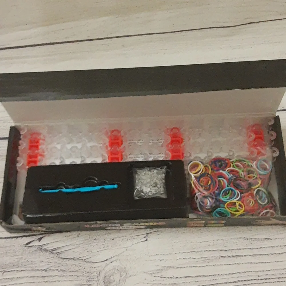 Loom Bands Colorful Bands Rubber Bands Accessories Kit OPEN BOX COMPLETE